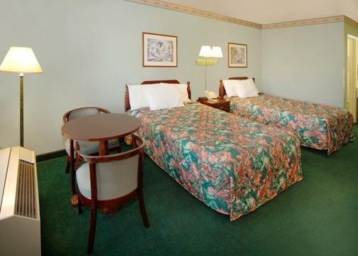 Econo Lodge Elberton Εξωτερικό φωτογραφία