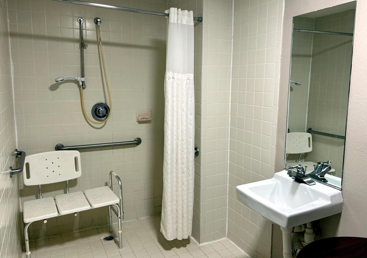 Econo Lodge Elberton Εξωτερικό φωτογραφία